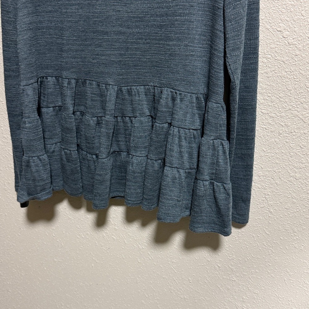 Deletta Anthropologie Blue Gray Slub Knit Tiered‎ Peplum V-Neck Top XS - Picture 8 of 9
